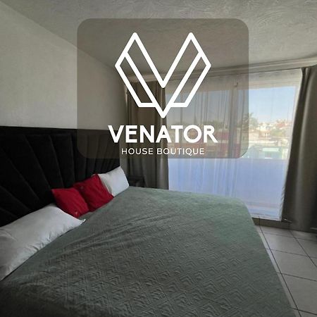 レオン 1 Venator House Boutiqueアパートホテル エクステリア 写真